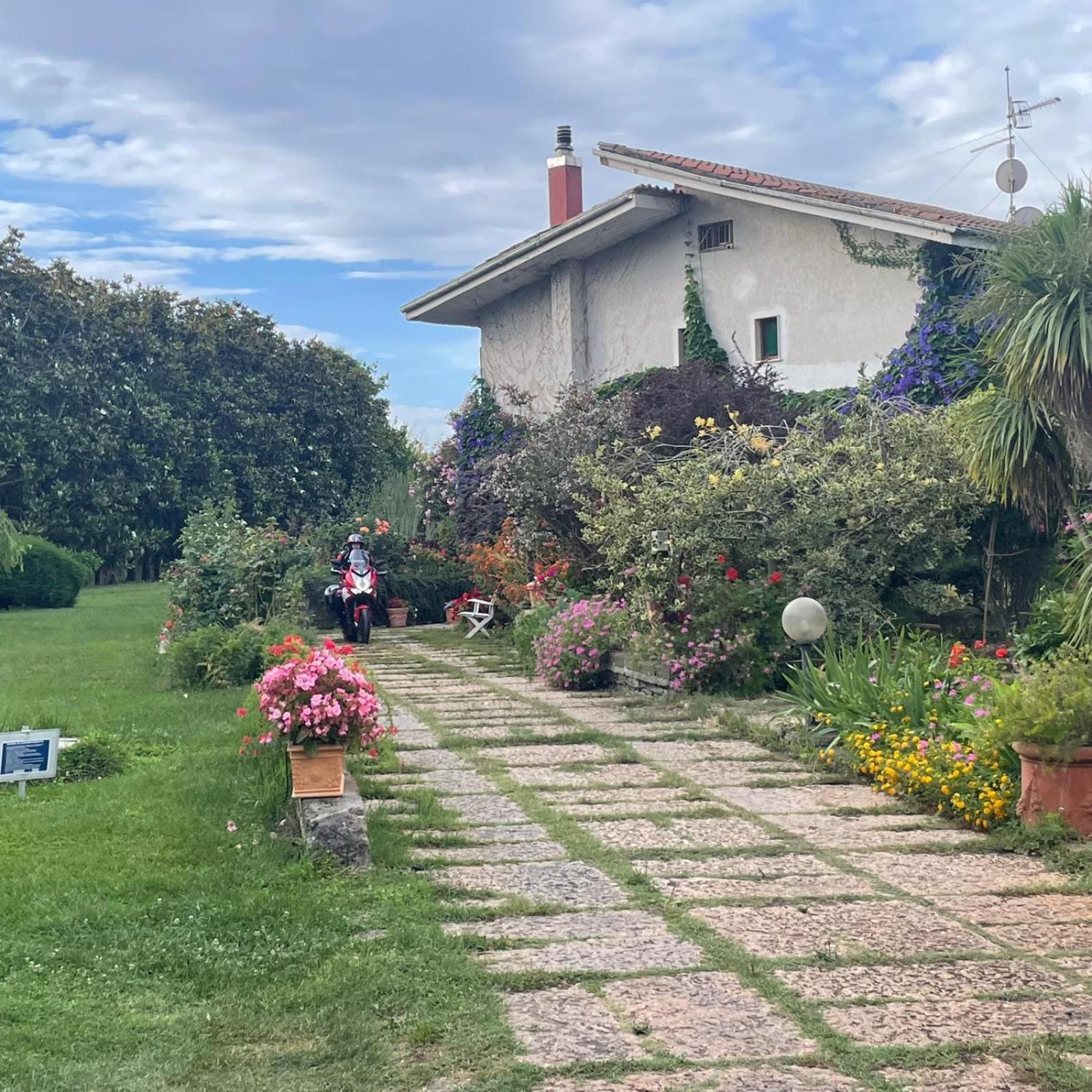 B&B Villa Sans Souci Civitavecchia Exterior photo
